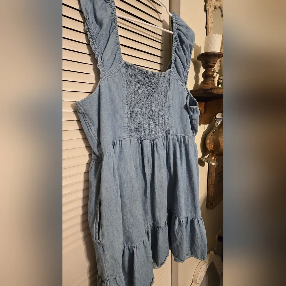 Old Navy Light Blue Denim Dress - Picture 5 of 6